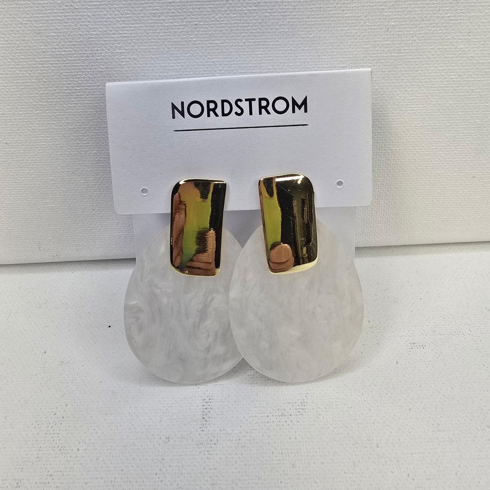 NWT Nordstrom White Gold Tone Drop Earrings Women's Fashion Jewelry